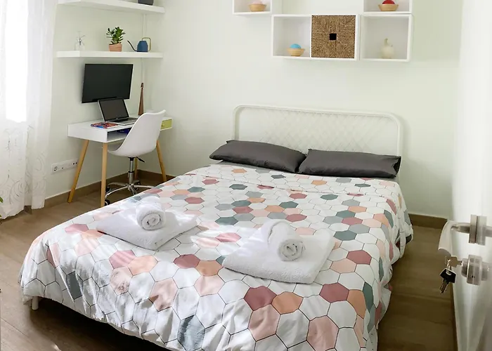 Cómoda Habitación Doble cerca de los lugares emblemáticos de Madrid